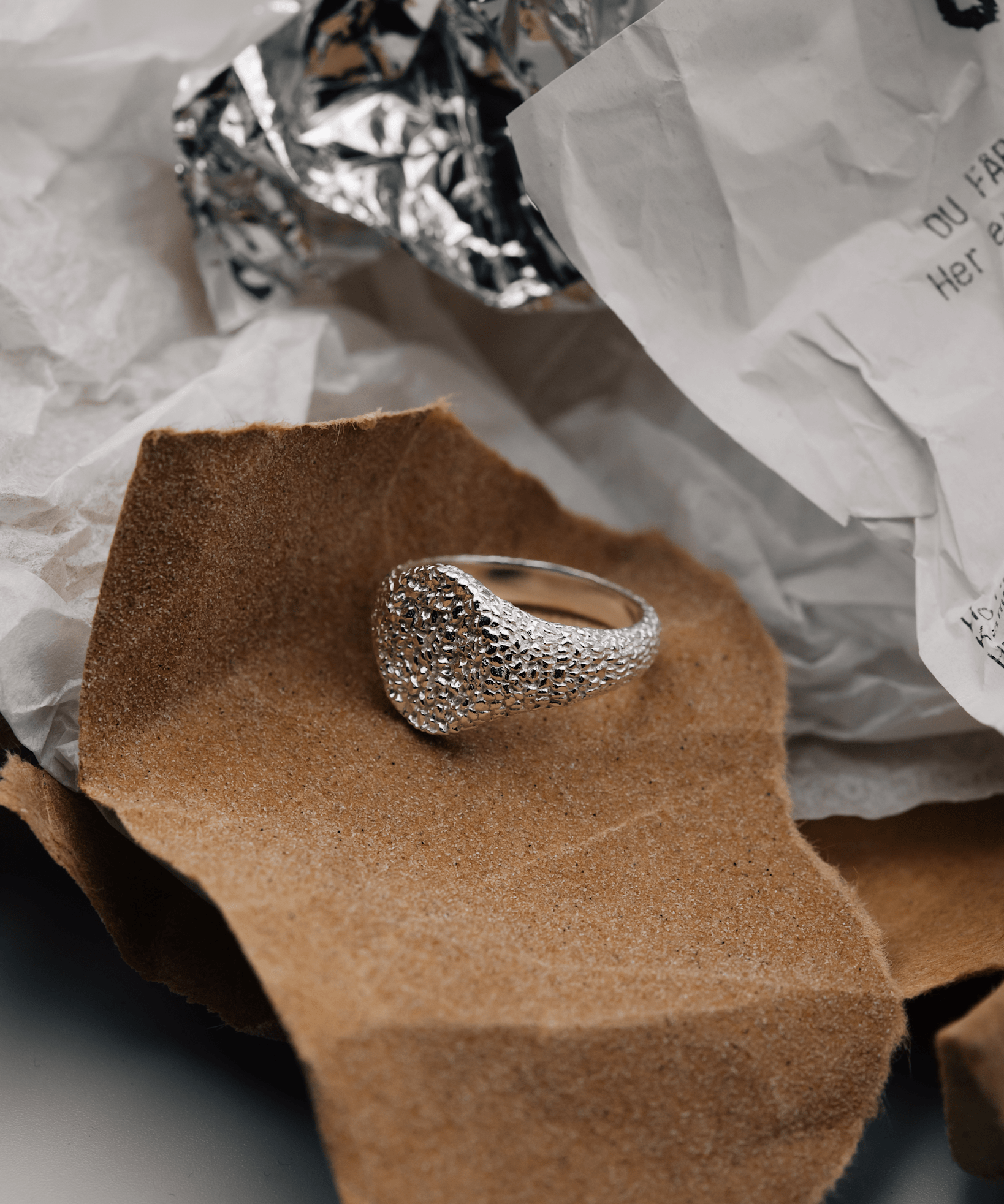 IX Crunchy Mini Oval Ring Silver