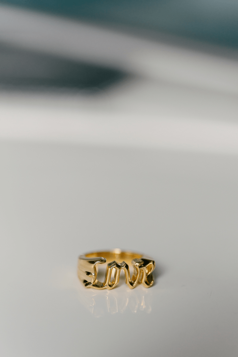 IX Love Ring